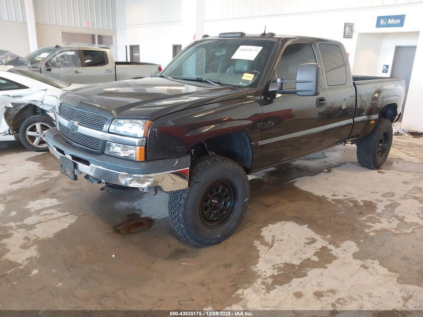 2GCEK19T431201380 2003 CHEVROLET SILVERADO photo no. 2