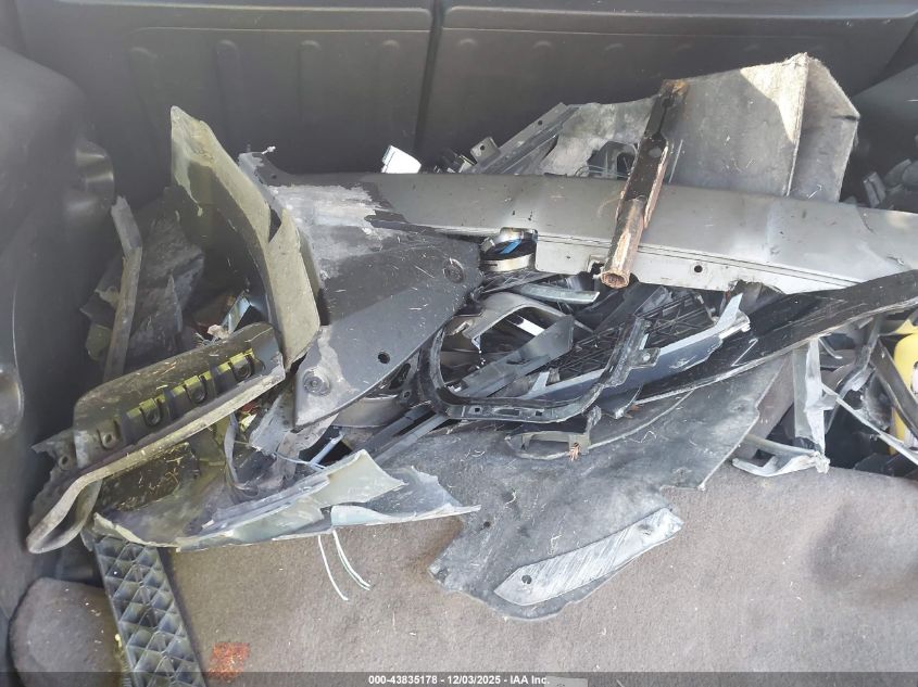 2007 Chevrolet Hhr Ls VIN: 3GNDA13D87S627817 Lot: 43835178