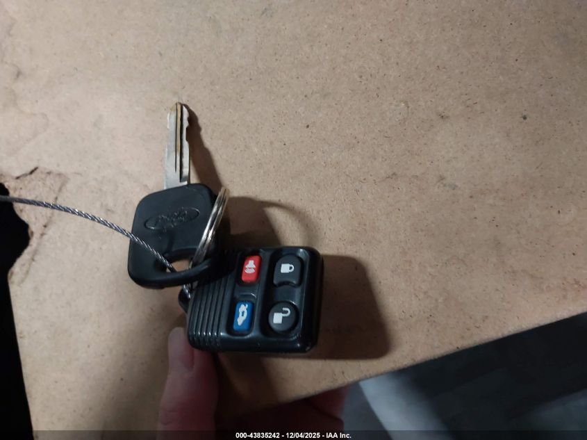 2005 Ford Focus Zx4 VIN: 1FAFP34N55W232035 Lot: 43835242