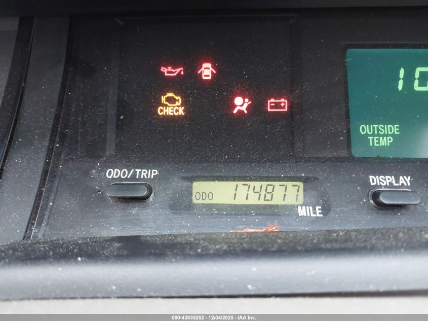 2000 Toyota Avalon Xls VIN: 4T1BF28B0YU112595 Lot: 43835252