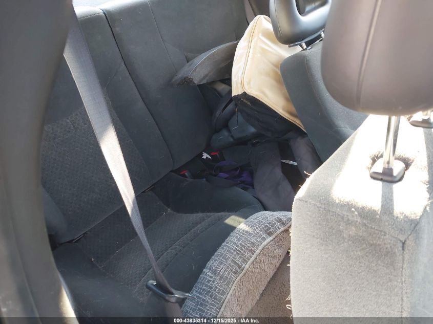 2004 Saturn Ion 3 VIN: 1G8AW12F44Z112824 Lot: 43835314