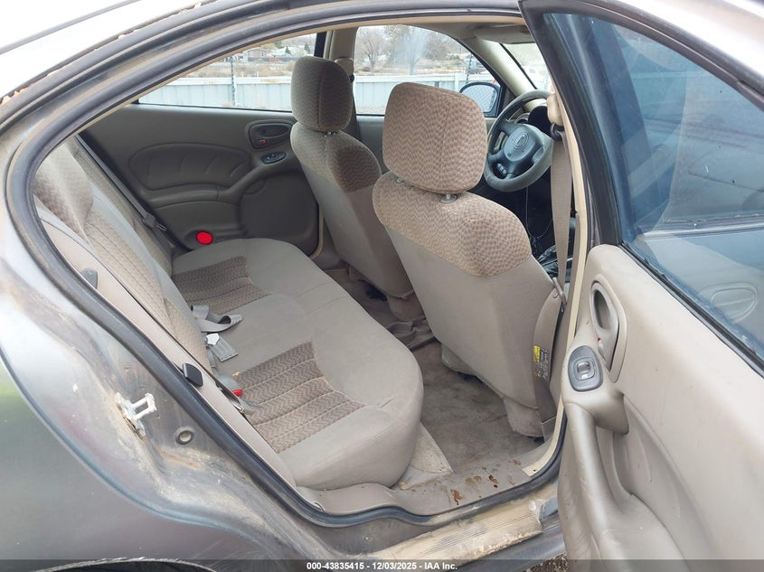 1G2NE52E25M142304 2005 PONTIAC GRAND AM photo no. 8