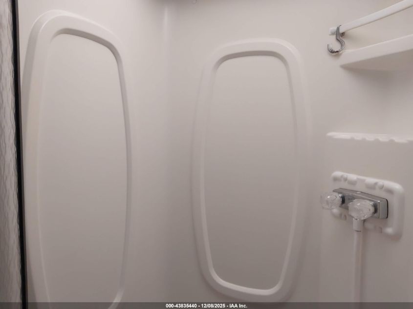 2014 Ford F53 - 1F65F5DY5E0A01642