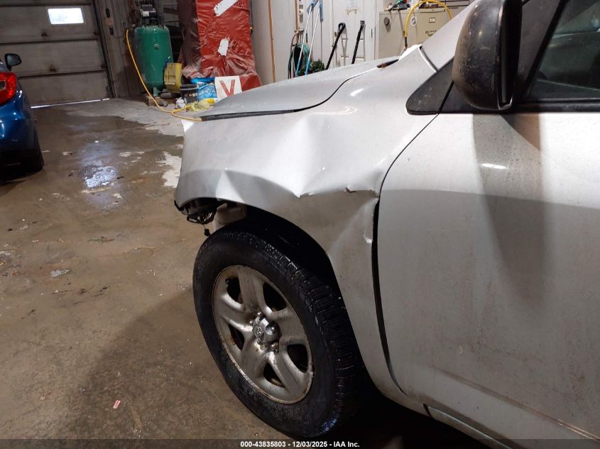 2008 Toyota Rav4 VIN: JTMBD33V385198660 Lot: 43835803