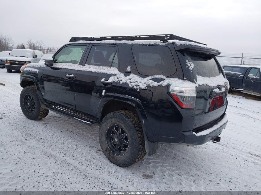 Vin: jtebu5jr3e5196383, lot: 44331324, toyota 4runner sr5 20143