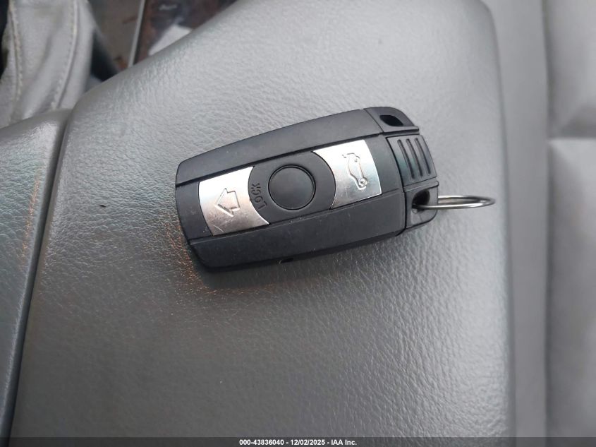 2007 BMW 525Xi VIN: WBANF33527CS41660 Lot: 43836040