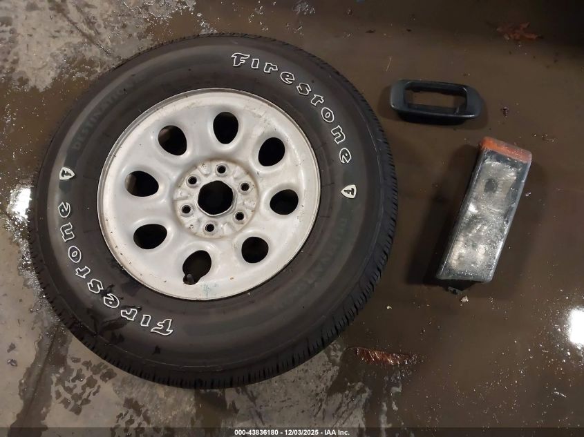 2005 Chevrolet Silverado 1500 Ls VIN: 2GCEK13T551127124 Lot: 43836180