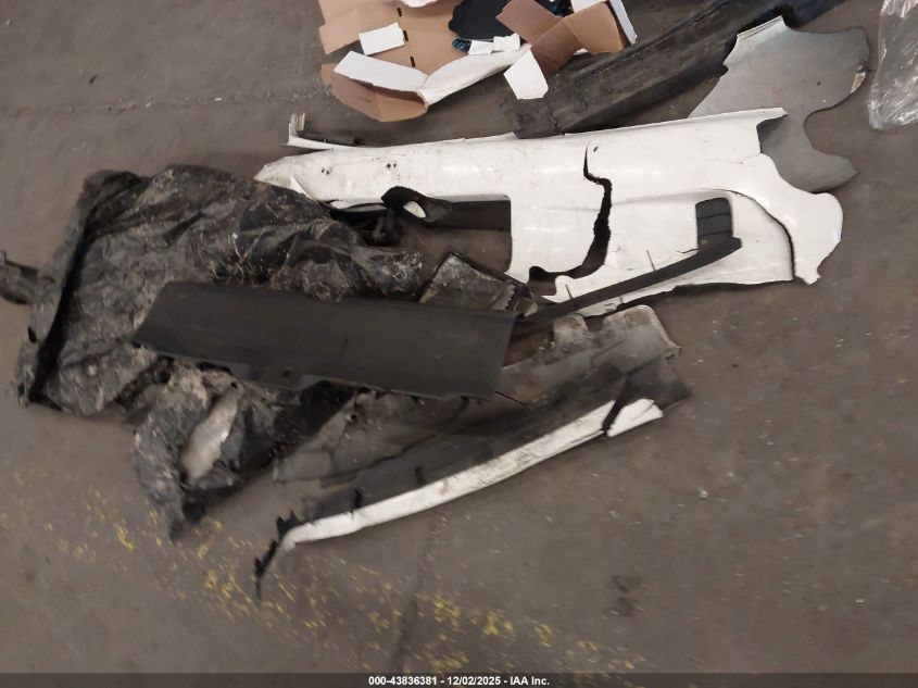 1999 Honda Civic Lx VIN: 2HGEJ6676XH568707 Lot: 43836381