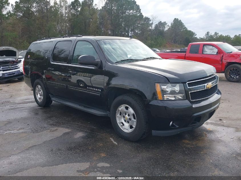 CHEVROLET SUBURBAN LT