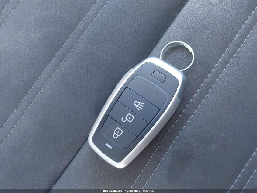 2020 Mitsubishi Outlander Es 2.4 S-Awc/Le 2.4 S-Awc/Se 2.4 S-Awc/Sel 2.4 S-Awc/Sp 2.4 S-Awc VIN: JA4AZ3A32LZ048694 Lot: 43836592