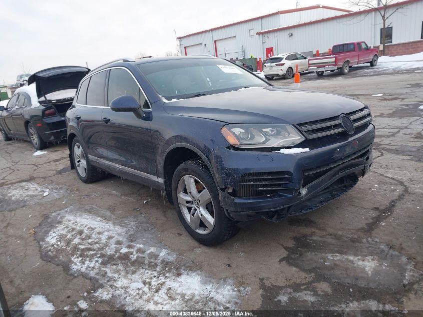 VOLKSWAGEN TOUAREG TDI LUX