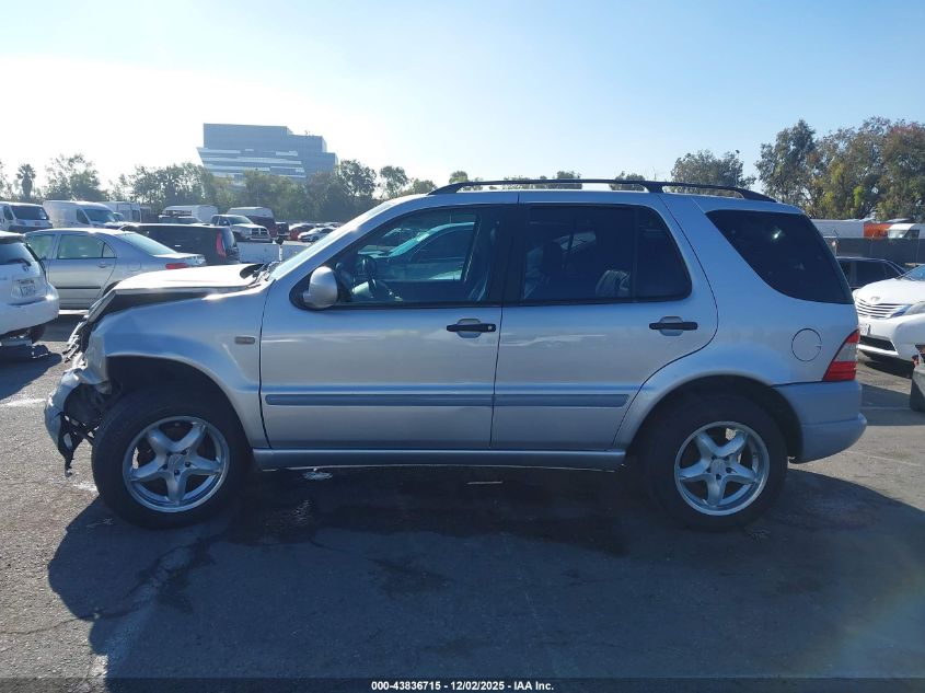 2000 Mercedes-Benz Ml 320 VIN: 4JGAB54E4YA202987 Lot: 43836715