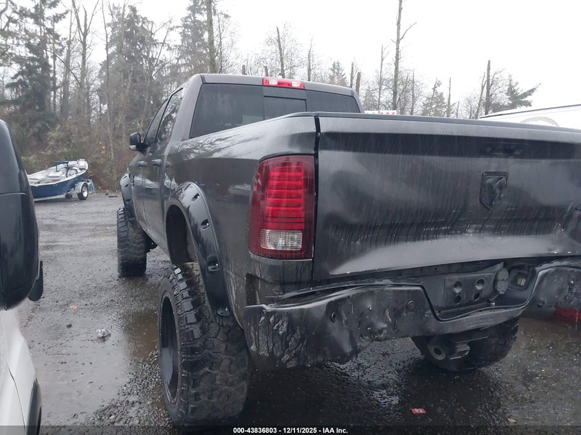 Vin: 3c6ur5fl4jg128316, lot: 44332295, ram 2500 laramie  4x4 6'4 box 20183