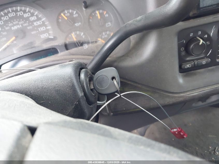 2005 Chevrolet Silverado 1500 Z71 VIN: 2GCEK19T351224667 Lot: 43836845