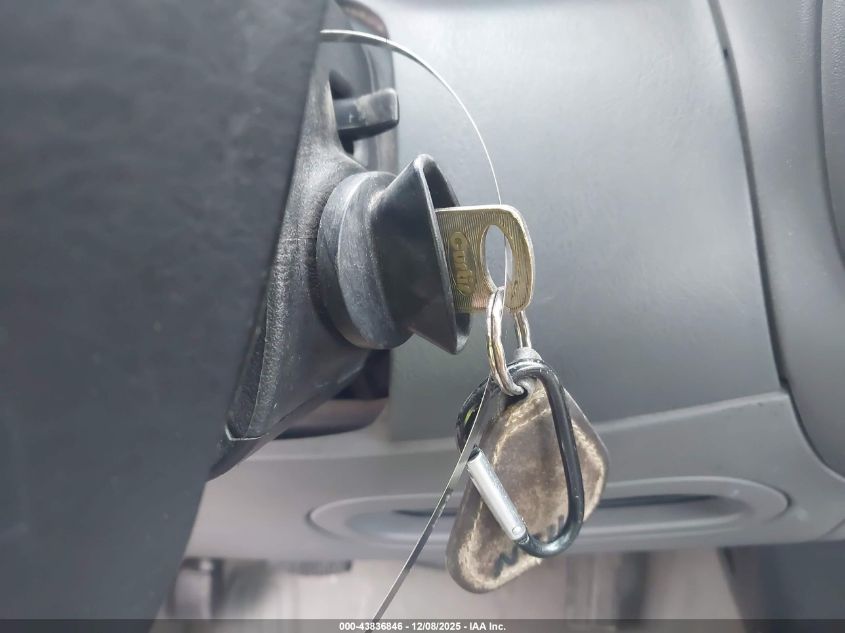 1997 Ford F-150 Standard/Xl/Xlt VIN: 1FTDF182XVNA26630 Lot: 43836846