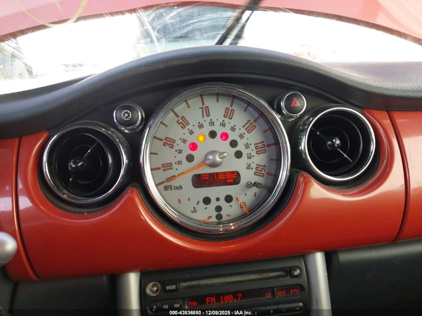 2005 Mini Cooper S VIN: WMWRH33455TF81002 Lot: 43836850