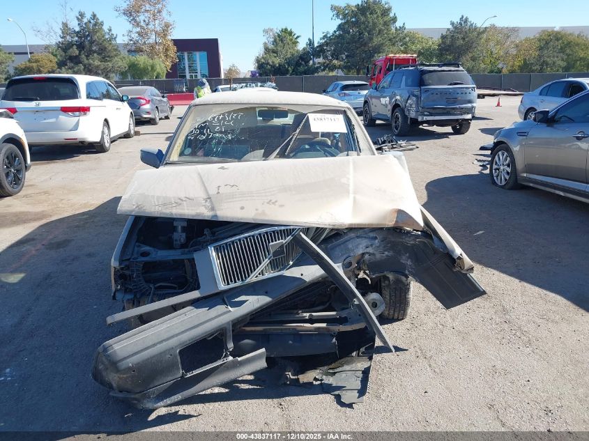 1994 Volvo 940 VIN: YV1JS8313R1173692 Lot: 43837117