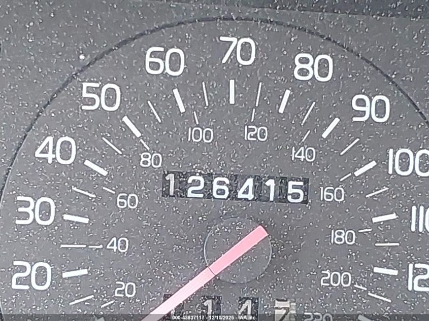 1994 Volvo 940 VIN: YV1JS8313R1173692 Lot: 43837117