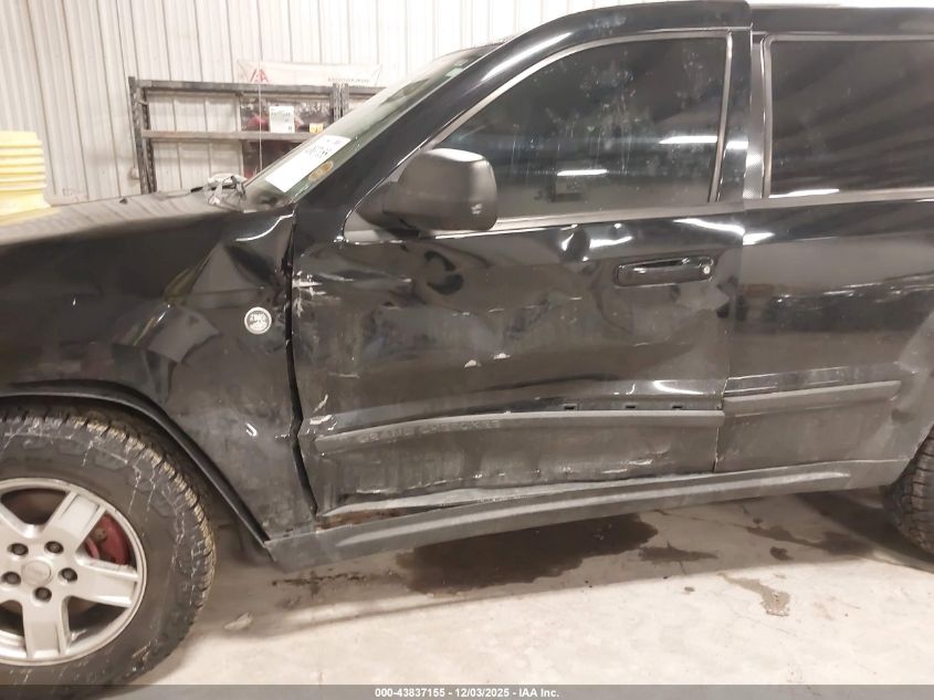 2007 Jeep Grand Cherokee Laredo VIN: 1J8HR48P27C589670 Lot: 43837155