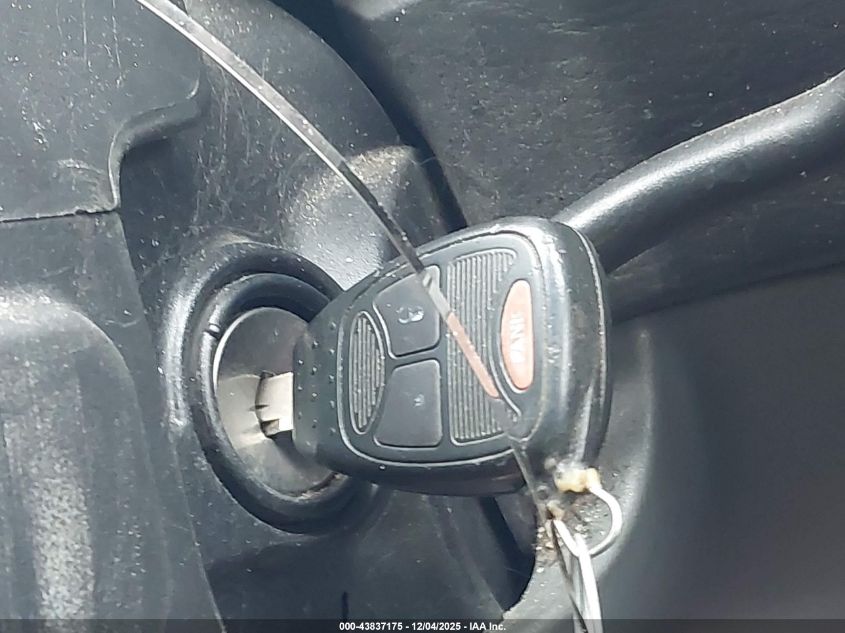 2005 Chrysler Town & Country Lx VIN: 2C4GP44R95R518423 Lot: 43837175