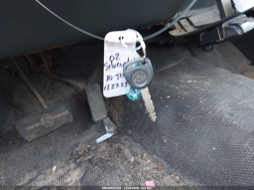 2002 Chevrolet Silverado 2500Hd VIN: 1GCHC24U42E296228 Lot: 43837229