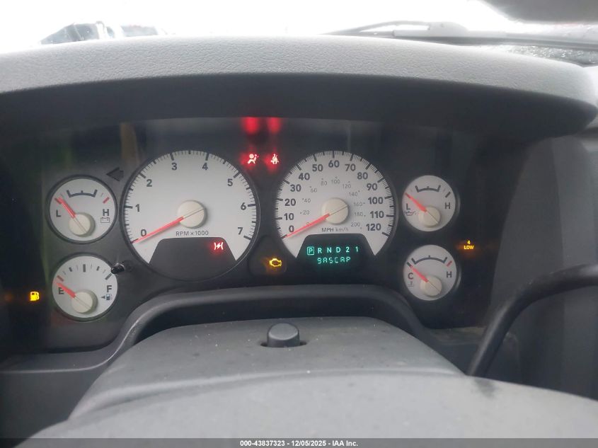 2007 Dodge Ram 1500 Slt/Trx4 Off Road/Sport VIN: 1D7HU18257S147356 Lot: 43837323