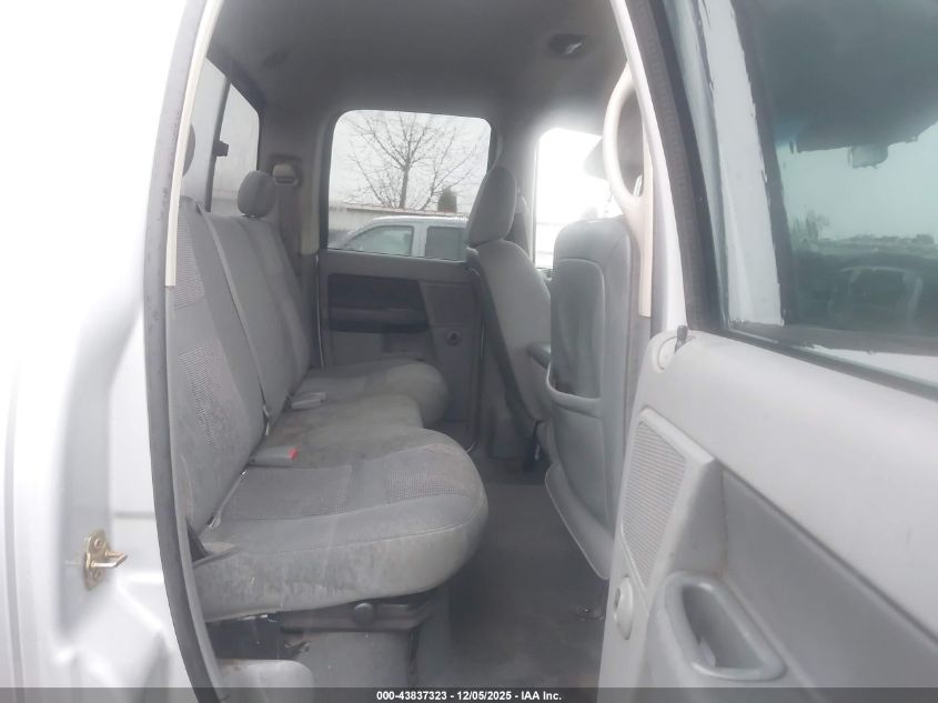 2007 Dodge Ram 1500 Slt/Trx4 Off Road/Sport VIN: 1D7HU18257S147356 Lot: 43837323