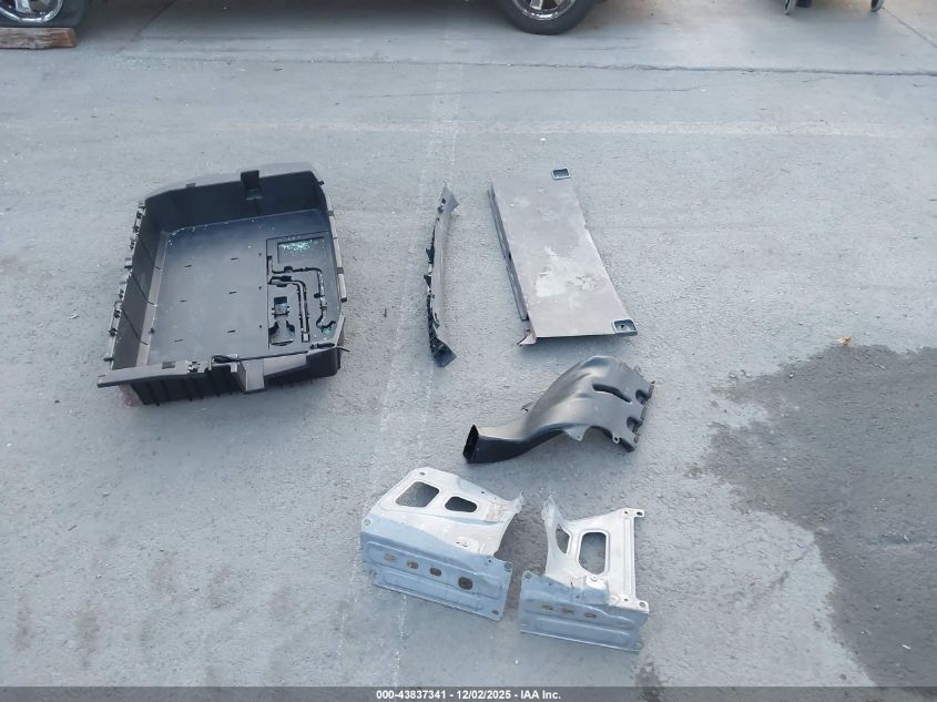 2005 Toyota Prius VIN: JTDKB20U957056521 Lot: 43837341