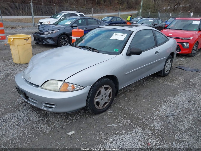 1G1JS124127228337 2002 CHEVROLET CAVALIER photo no. 2