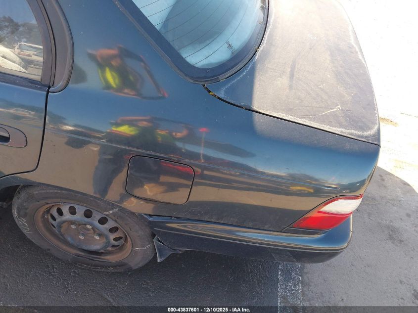 1997 Toyota Corolla Dx VIN: 1NXBB02E2VZ553840 Lot: 43837601