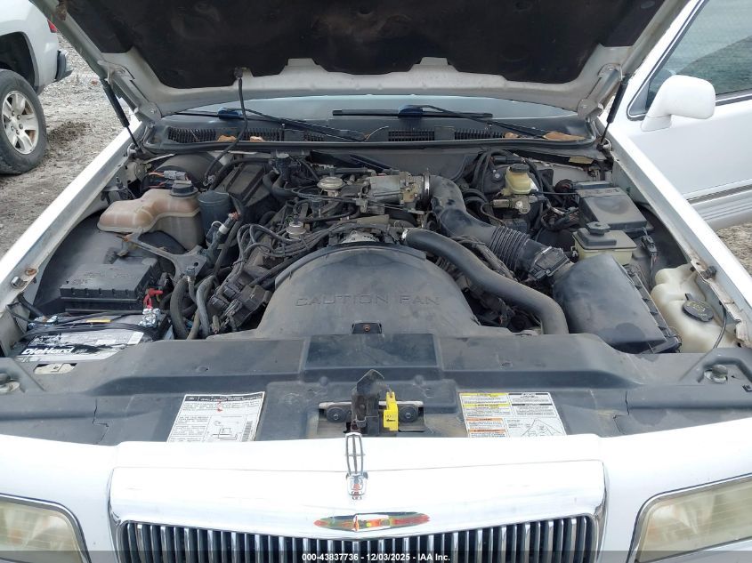 1996 Lincoln Town Car Executive VIN: 1LNLM81W5TY646462 Lot: 43837736