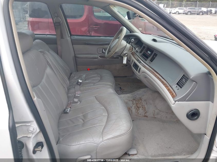 1996 Lincoln Town Car Executive