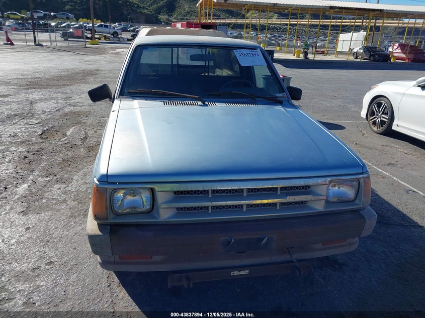 JM2UF1117H0592906 1987 MAZDA  photo no. 6