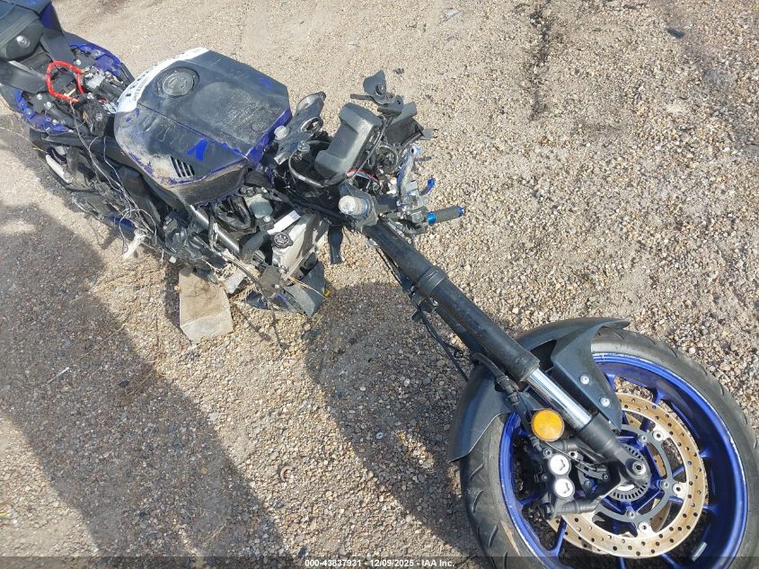 2022 Yamaha Yzfr7 VIN: JYARM38E1NA004262 Lot: 43837931