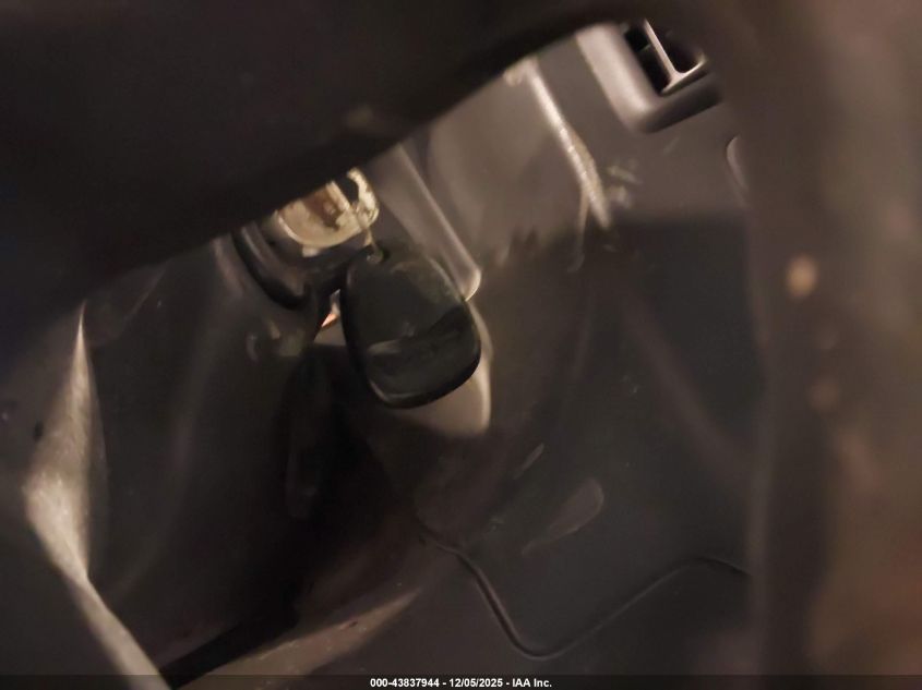 2007 Chevrolet Express Work Van VIN: 1GCFH15T471221715 Lot: 43837944