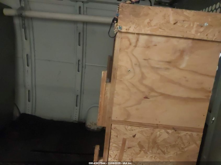 2007 Chevrolet Express Work Van VIN: 1GCFH15T471221715 Lot: 43837944