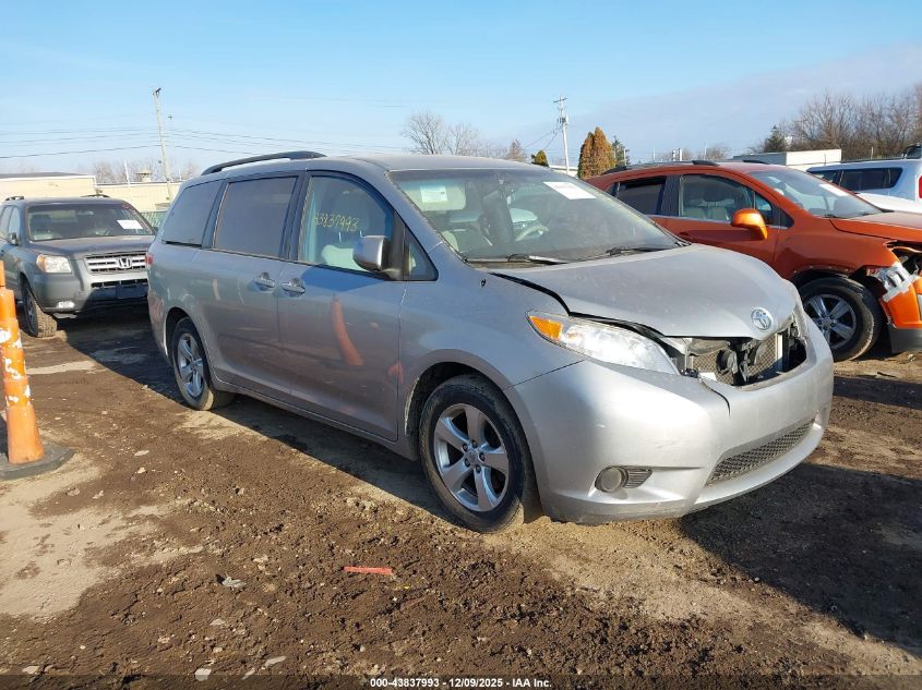 TOYOTA SIENNA LE V6 8 PASSENGER