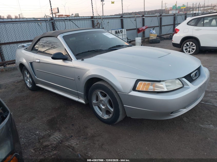 2003 Ford Mustang