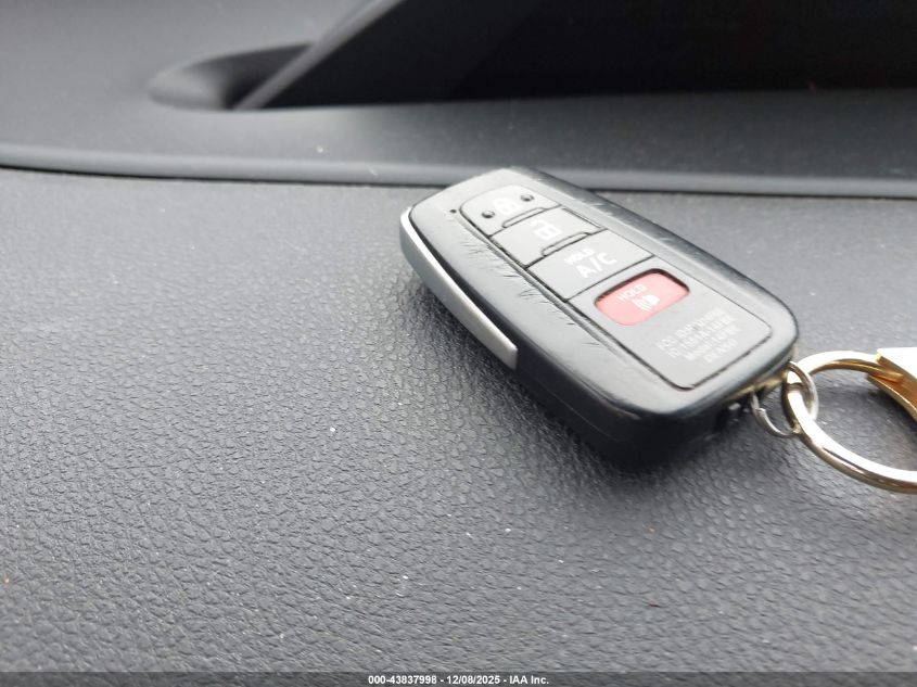 2017 Toyota Prius Prime Premium VIN: JTDKARFP5H3002304 Lot: 43837998