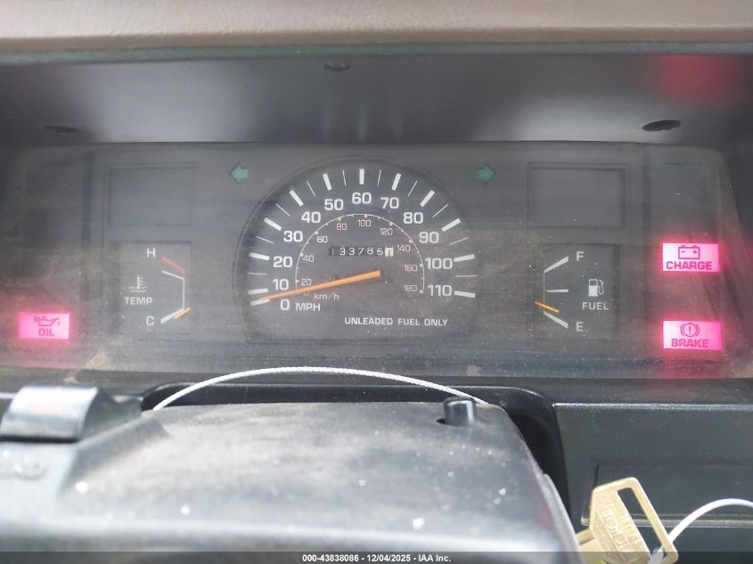 1986 Toyota Pickup 1/2 Ton Rn50 VIN: JT4RN50R9G0194204 Lot: 43838086