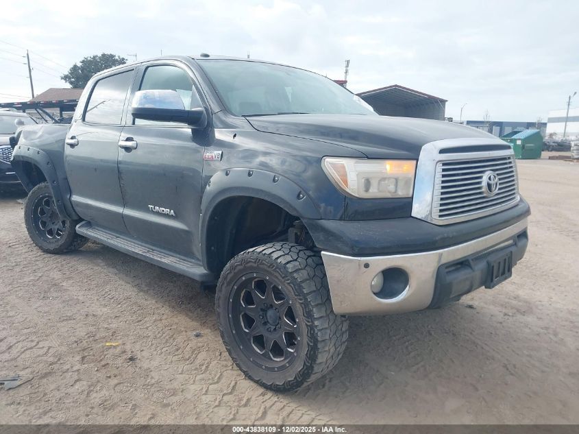 TOYOTA TUNDRA PLATINUM 5.7L V8