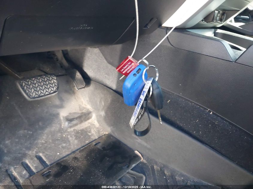 2018 Toyota Tundra Sr5 4.6L V8 VIN: 5TFRM5F12JX123543 Lot: 43838123