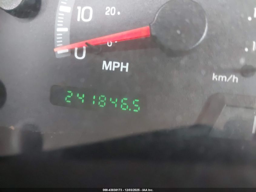 2003 Ford F-150 Lariat/Xlt VIN: 1FTRW08L73KB68974 Lot: 43838173