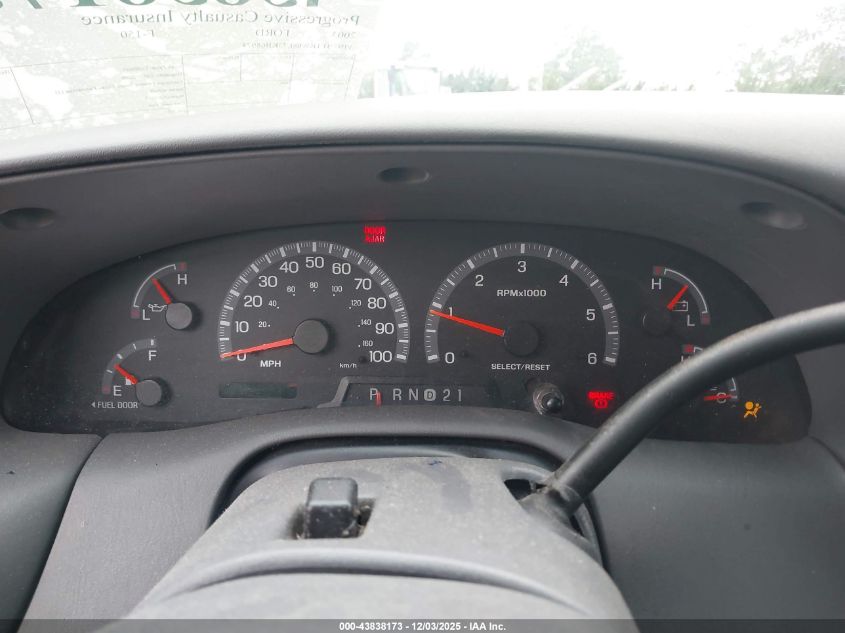 2003 Ford F-150 Lariat/Xlt VIN: 1FTRW08L73KB68974 Lot: 43838173