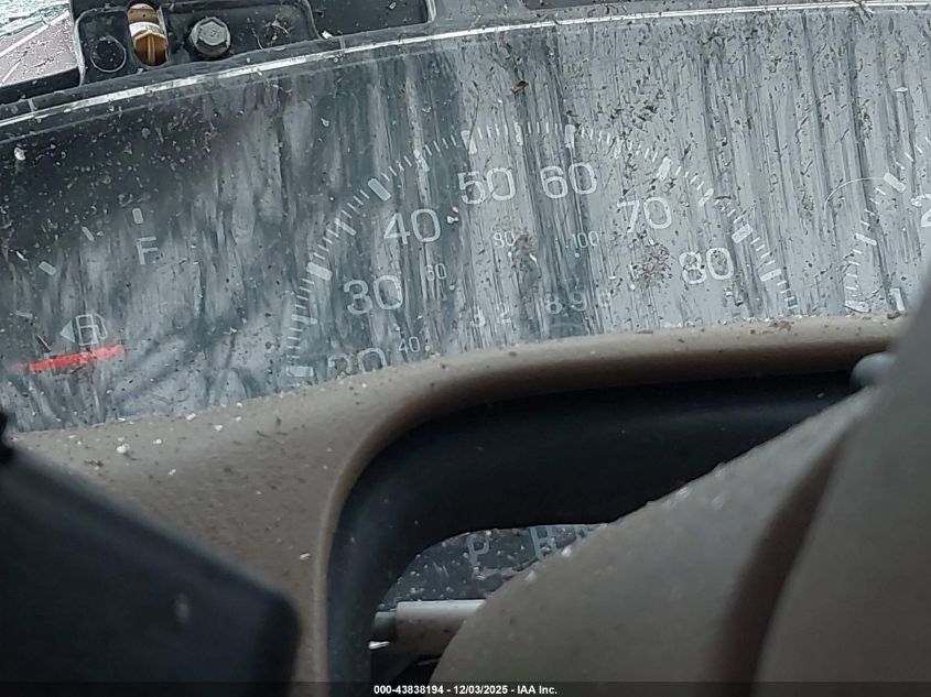 1998 Ford Expedition Eddie Bauer/Xlt VIN: 1FMPU18L9WLB04285 Lot: 43838194