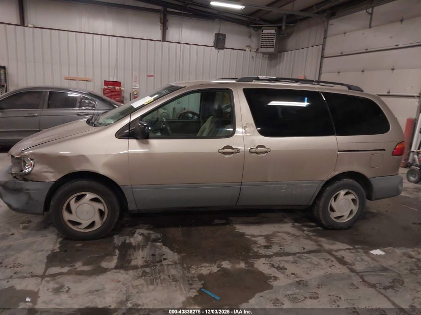 2000 Toyota Sienna Le VIN: 4T3ZF13C3YU243973 Lot: 43838275