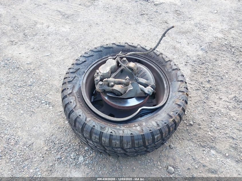 2001 Ford F-350 Xl/Xlt VIN: 1FTSF30S41EB12427 Lot: 43838285