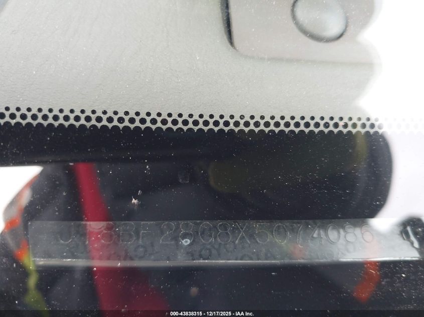 1999 Lexus Es 300 VIN: JT8BF28G8X5074086 Lot: 43838315