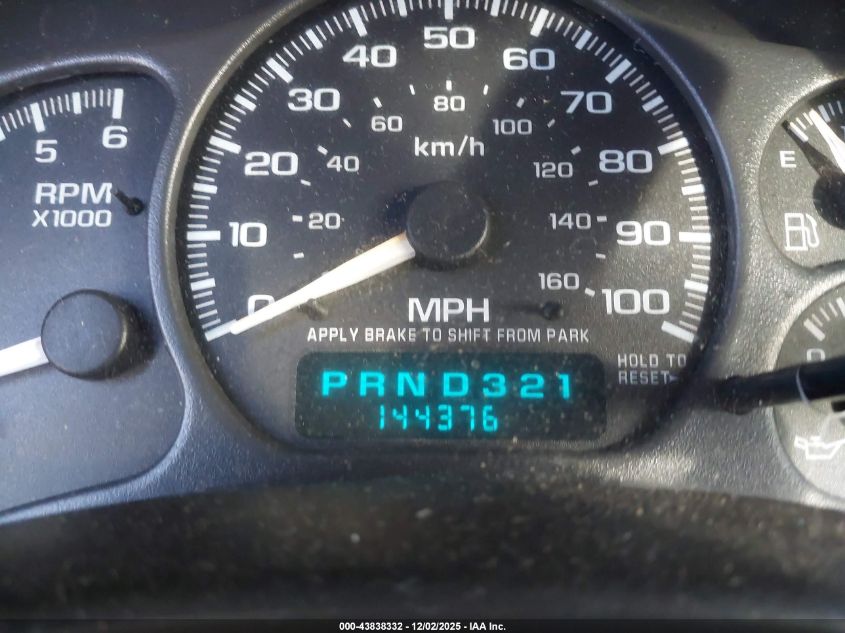 2002 Chevrolet Suburban 1500 Lt VIN: 1GNEC16TX2J132756 Lot: 43838332