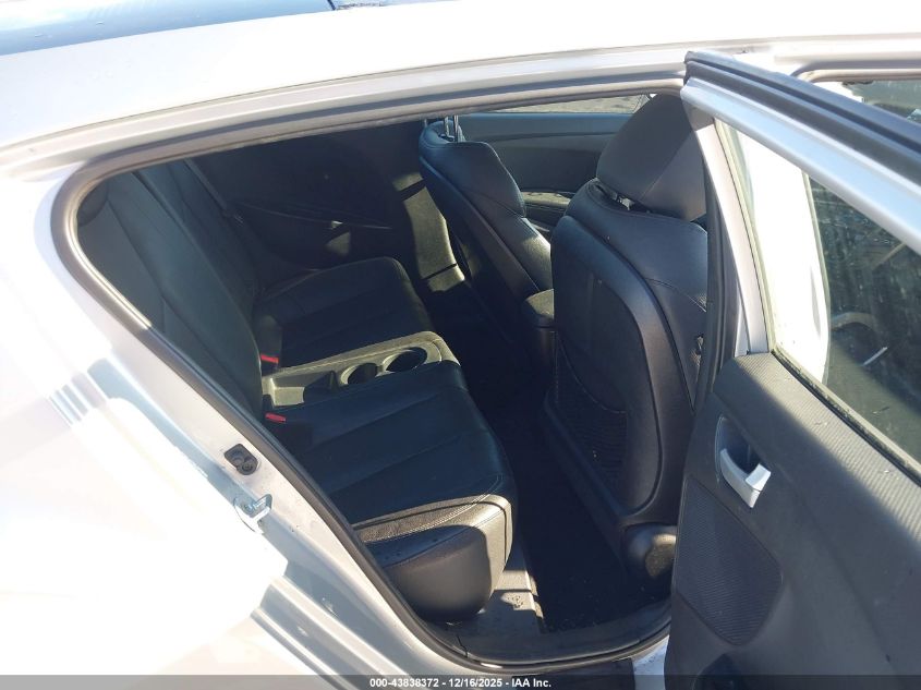 2014 Hyundai Veloster Turbo W/Black VIN: KMHTC6AE5EU210784 Lot: 43838372